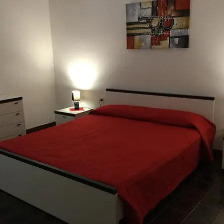 Casa Nina - A 3 Km Dal Mare Di Bosa Appartement