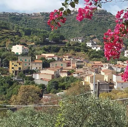 Casa Nina - A 3 Km Dal Mare Di Bosa *